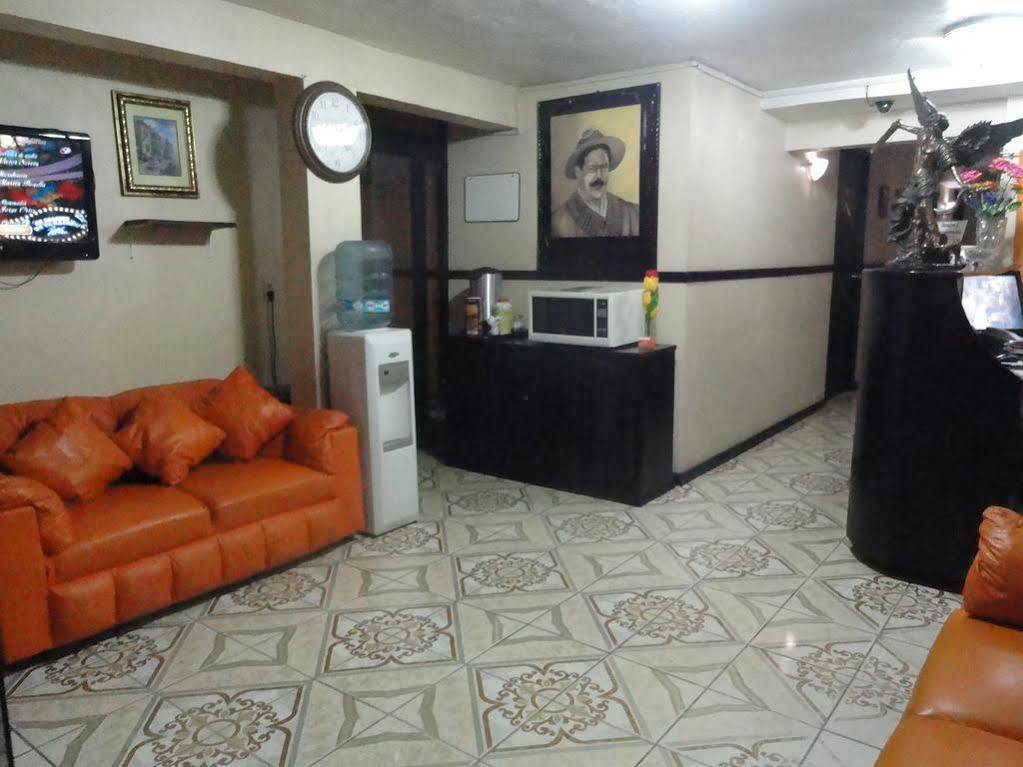 Oyo Hotel Bicentenario Tampico Kültér fotó