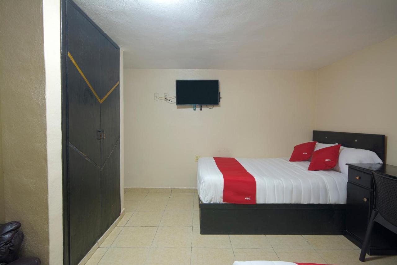 Oyo Hotel Bicentenario Tampico Kültér fotó